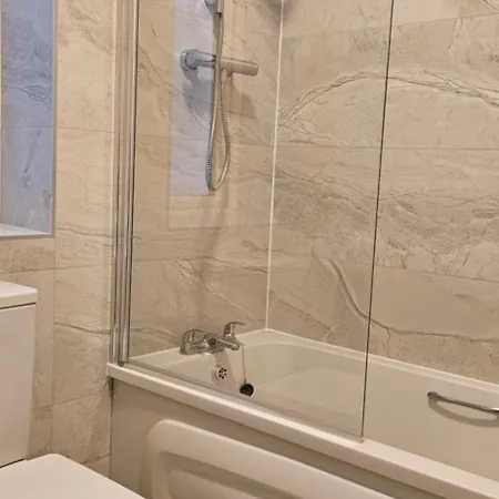 Holiday home Knocknacarra House - Stylish Spacious House Near Salthill Galway