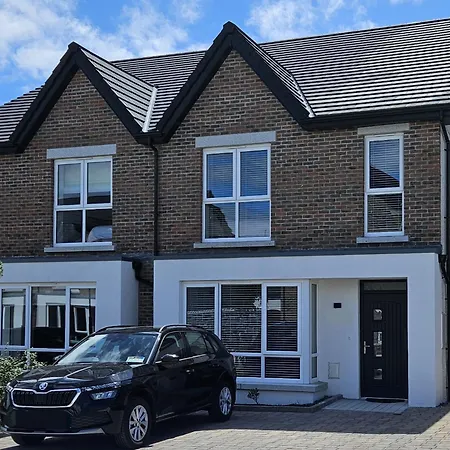 Knocknacarra House - Stylish Spacious House Near Salthill *