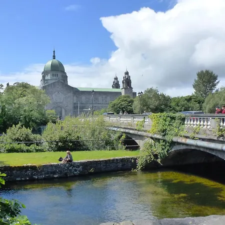 Holiday home Knocknacarra House - Stylish Spacious House Near Salthill *